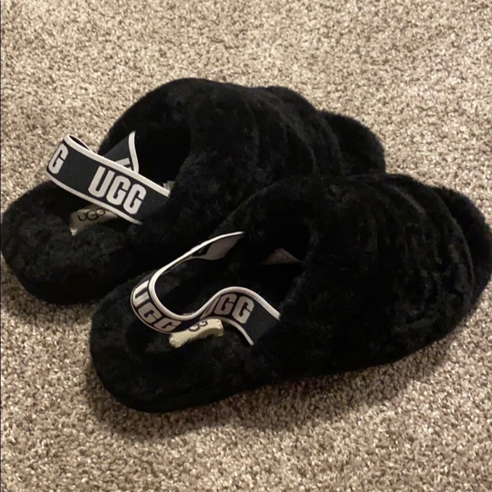 Ugg fluff yeah slides